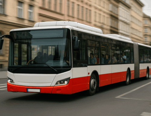 Největší zakázka Plzeňského kraje na autobusy nebyla udělána ideálně, říká senátor Pavel Karpíšek.